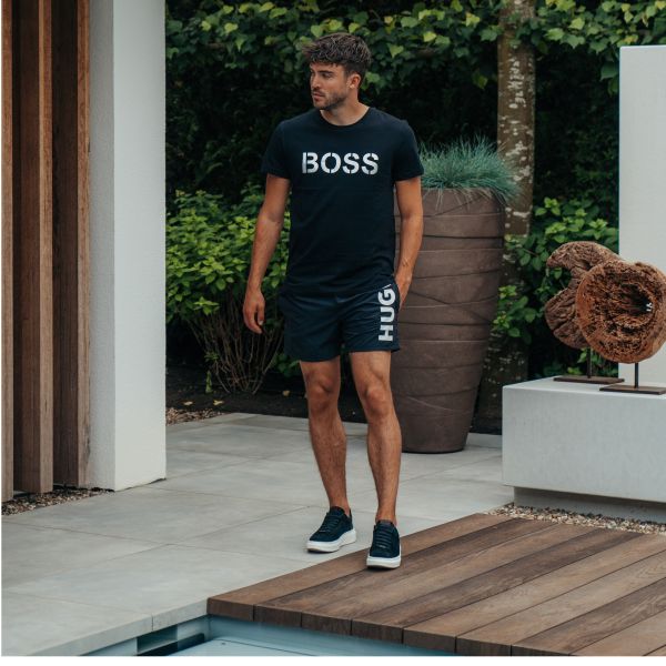 Boss printed t-shirt zwart