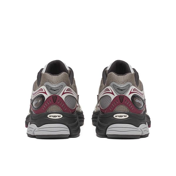 Saucony Progrid Omni 9 Sneaker Bruin