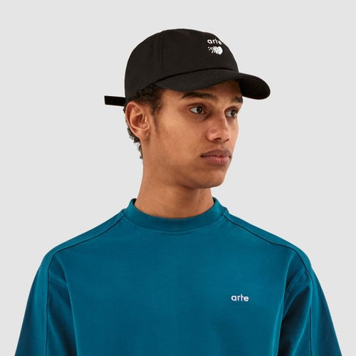 Arte Antwerp Cedric Pixel Heart Cap Zwart
