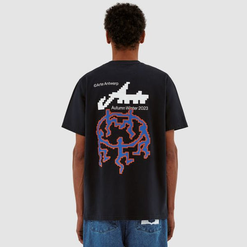 Arte Antwerp Tommy Back Pixel Dancers T-shirt Navy
