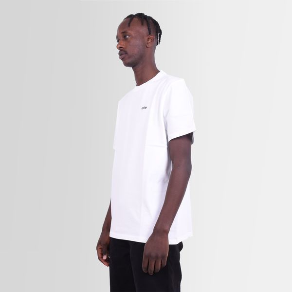 Arte Turner Back Yellow Tag T-shirt Wit