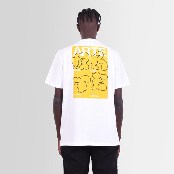 Arte Turner Back Yellow Tag T-shirt Wit
