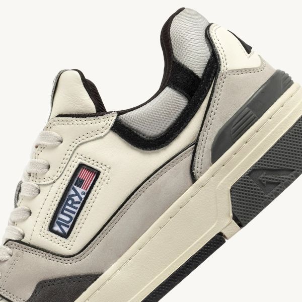 Autry CLC Low Sneaker Off White/Grijs