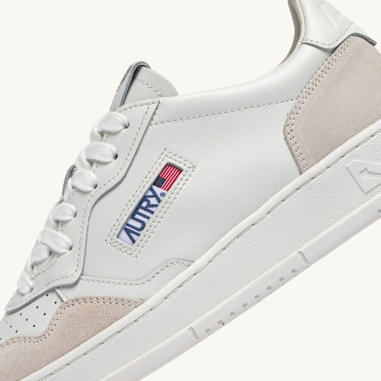 Autry Medalist Low Sneaker Wit