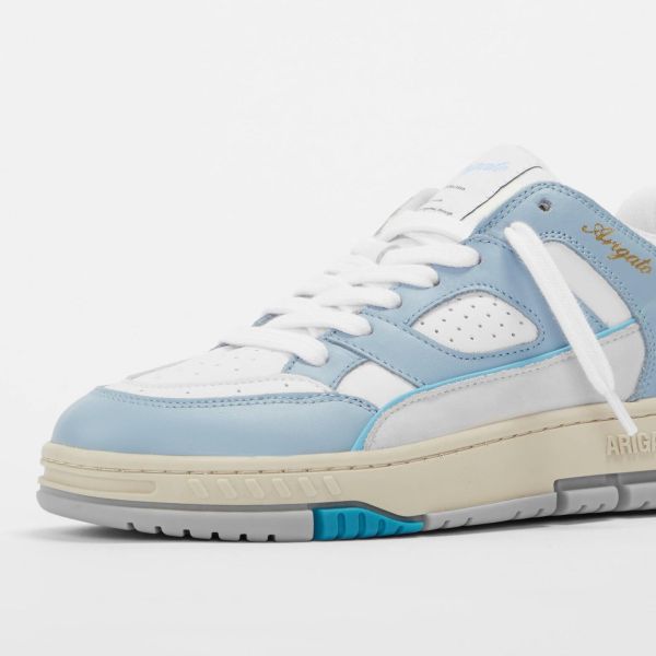 Axel Arigato Area Lo Sneaker Licht Blauw