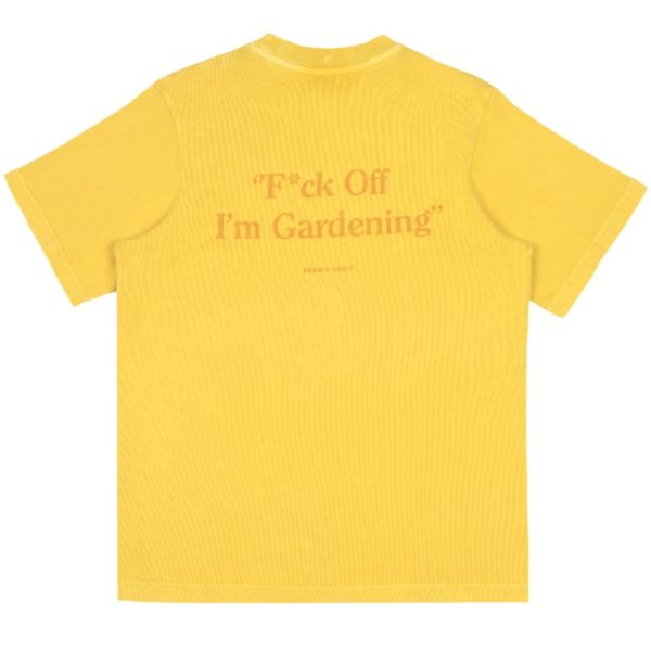 Bram's Fruit Gardening Distressed T-shirt Geel