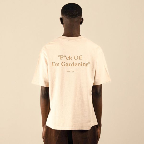 Bram's Fruit Gardening T-shirt Beige