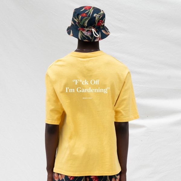Bram's Fruit Gardening T-shirt Geel