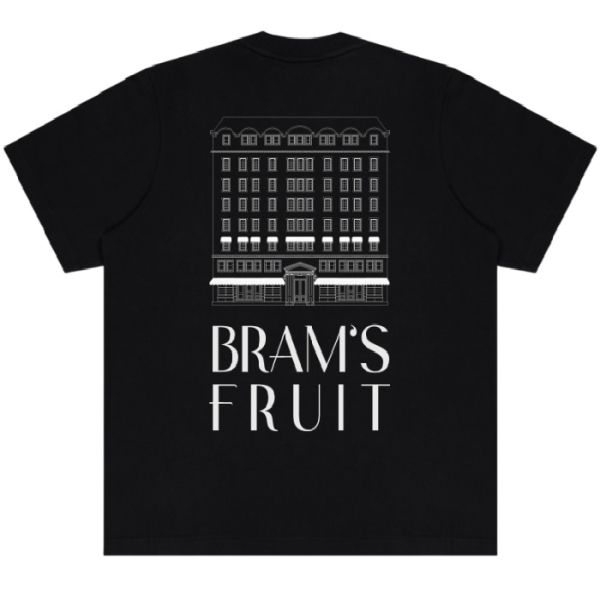 Bram’s Fruit Fruit Hotel T-shirt Zwart