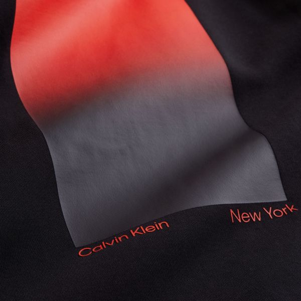 Calvin Klein Ombre Back Print T-shirt Zwart