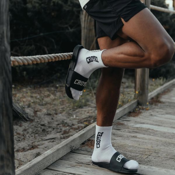 Croyez Arch Logo Slippers Zwart