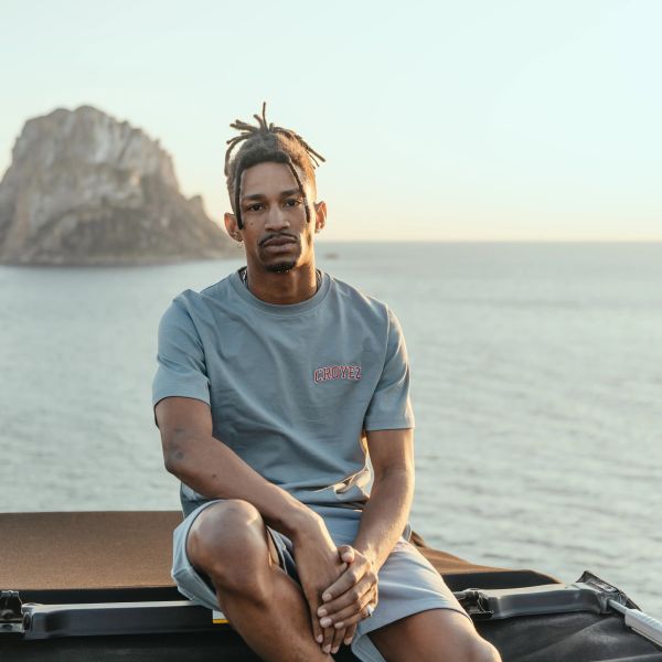 Croyez Arch T-Shirt Grijs