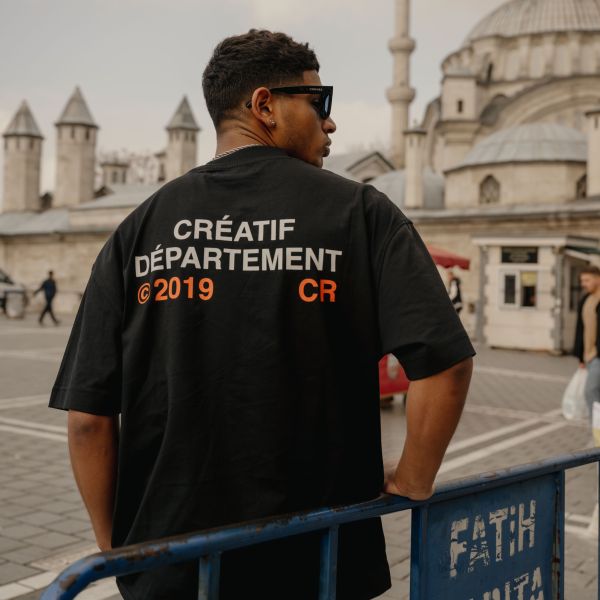 Croyez Créatif Département T-shirt Zwart