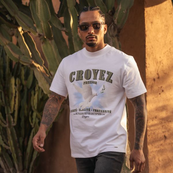 Croyez Dove of Peace T-shirt Wit