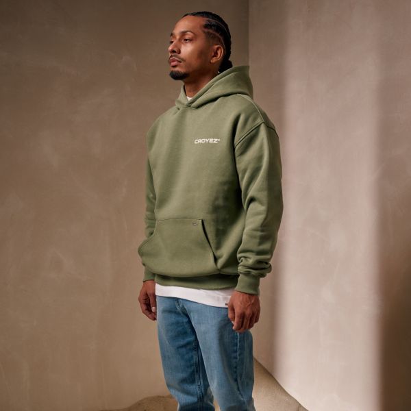 Croyez Family Owned Business Hoodie Donker Groen