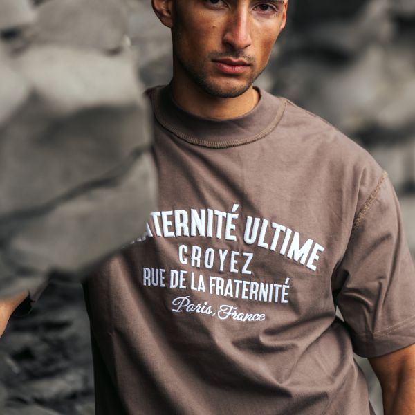 Croyez Inside Out Fraternité T-shirt Bruin