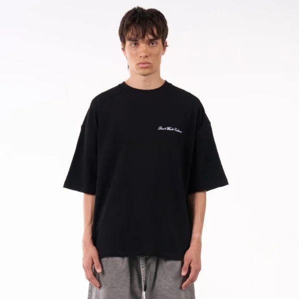 Don't Waste Culture Radovan T-shirt Zwart