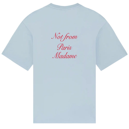 Drôle De Monsieur Slogan Calligraphy T-shirt Licht Blauw