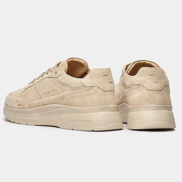 Filling Pieces Jet Runner Suede Sneaker Beige