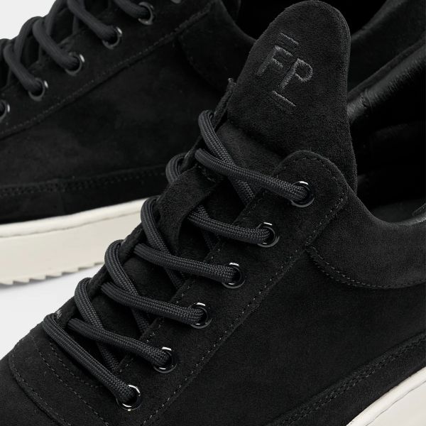 Filling Pieces Low Top Suede Sneaker Zwart