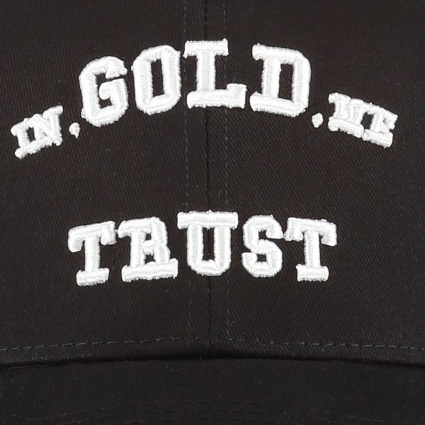 In Gold We Trust Baseball Cap Zwart