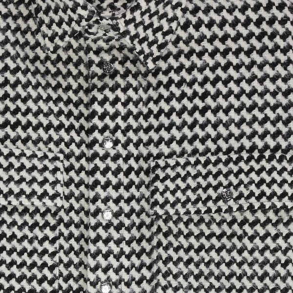 In Gold We Trust The Chanel Overshirt Zwart/Wit