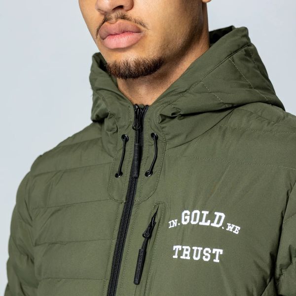 In Gold We Trust The K1 Jas Donker Groen