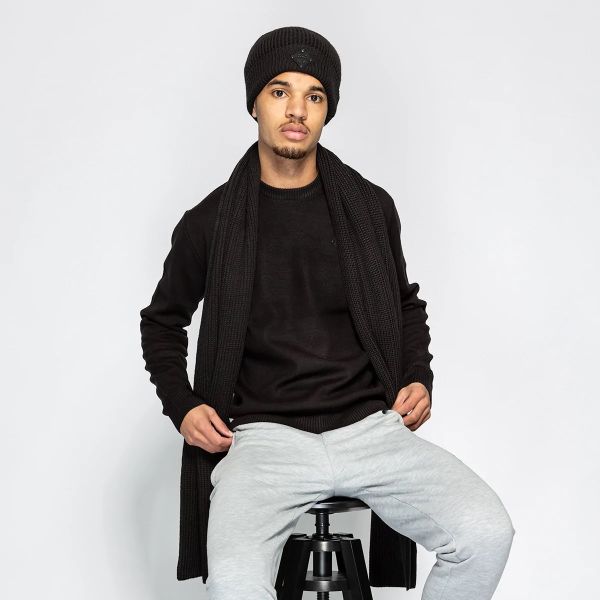 In Gold We Trust The Majority Sweater Zwart