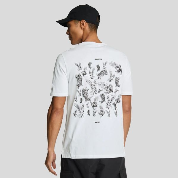 Lyle & Scott Scattered Eagles Graphic T-shirt Wit