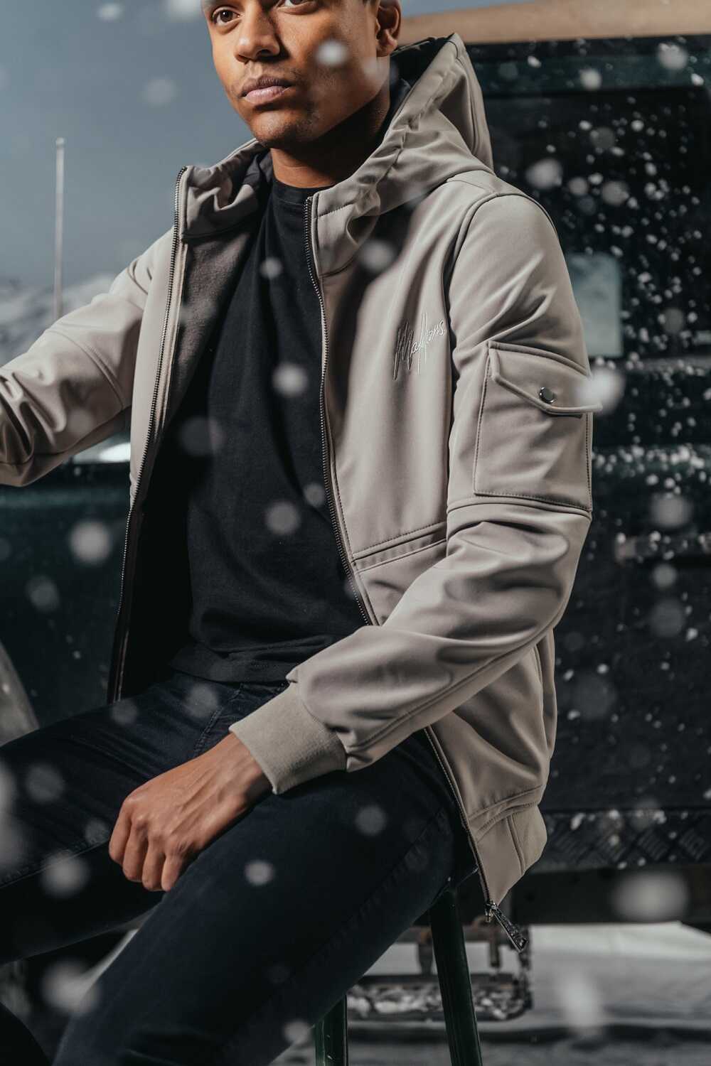 malelions pocket softshell jack beige