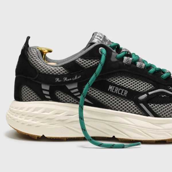 Mercer Amsterdam The Re-Run MAX Nubuck Sneaker Zwart
