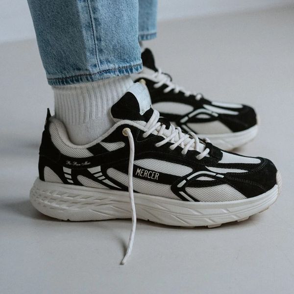 Mercer Amsterdam The Re-Run MAX Sneaker Zwart/Wit