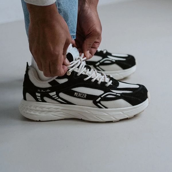 Mercer Amsterdam The Re-Run MAX Sneaker Zwart/Wit