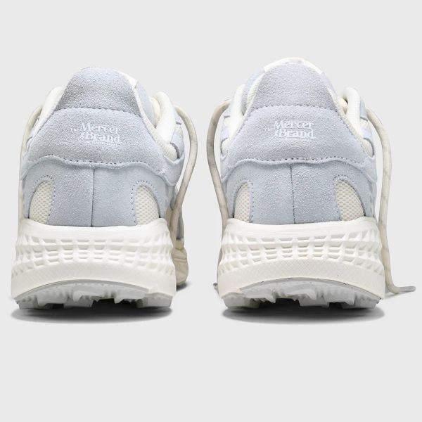 Mercer Amsterdam The Re-Run MAX Suede Sneaker Licht Blauw