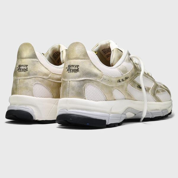 Mercer Amsterdam The Re-Run Metallic Sneaker Goud