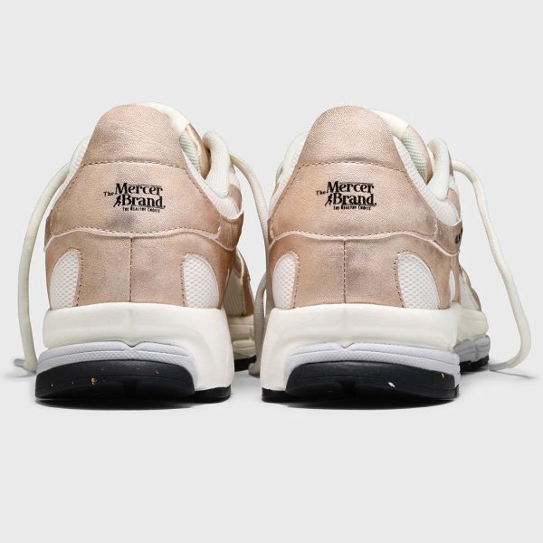 Mercer Amsterdam The Re-Run Metallic Sneaker Roze