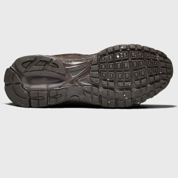 Mercer Amsterdam The Re-Run Monochrome Sneaker Bruin