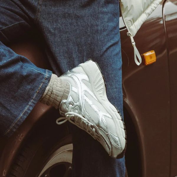 Mercer Amsterdam The Re-Run Pineapple 2.0 Sneaker Zilver/Wit