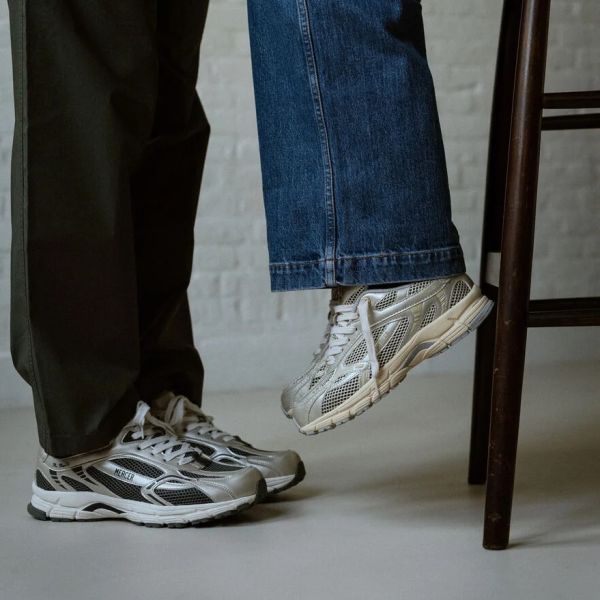 Mercer Amsterdam The Re-Run Sneaker Grijs