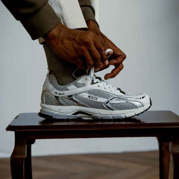 Mercer Amsterdam The Re-Run Sneaker Wit/Zwart