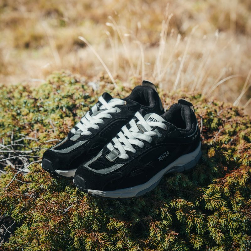 Mercer Amsterdam The Re-Run Sneaker Zwart