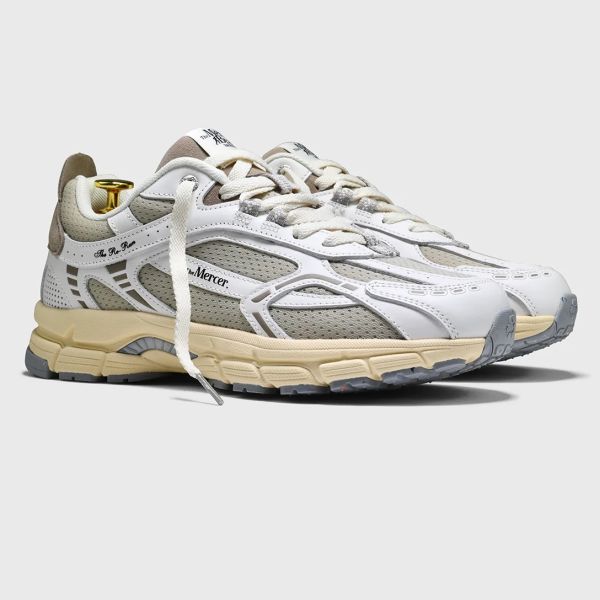 Mercer Amsterdam The Re-Run Vintage Sneaker Off White