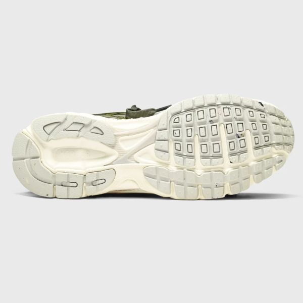 Mercer Amsterdam The Re-Run Washed Canvas Sneaker Donker Groen