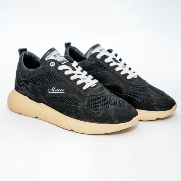 Mercer Amsterdam The W3RD Suede Sneaker Zwart