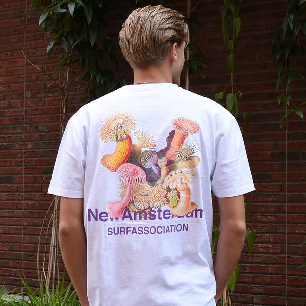 New Amsterdam Surf Association Anemone T-shirt Wit
