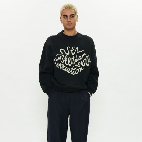 New Amsterdam Surf Association Tulip Leaves Sweater Zwart