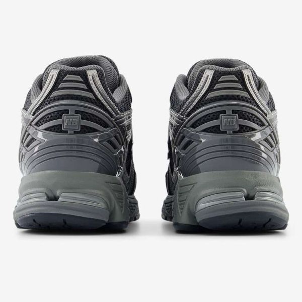 New Balance 1906R Sneaker Antraciet/Zwart