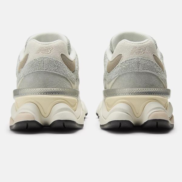 New Balance 9060 Fluffy Sneaker Grijs