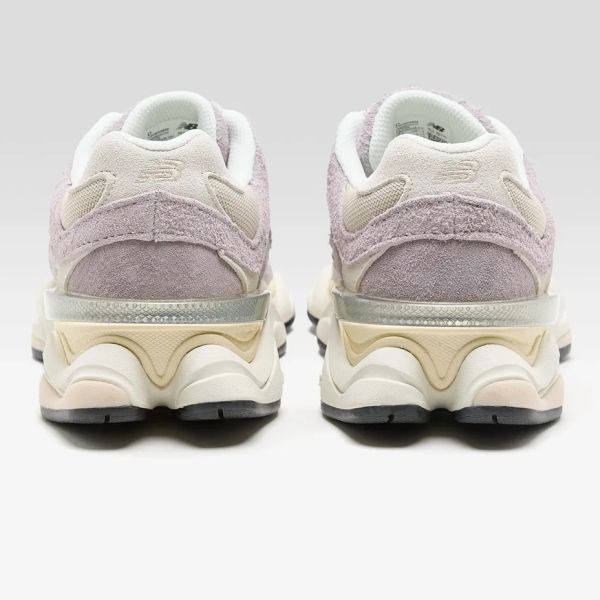 New Balance 9060 Fluffy Sneaker Paars