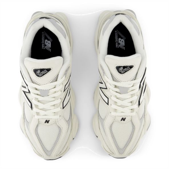 New Balance 9060 Sneaker Off White